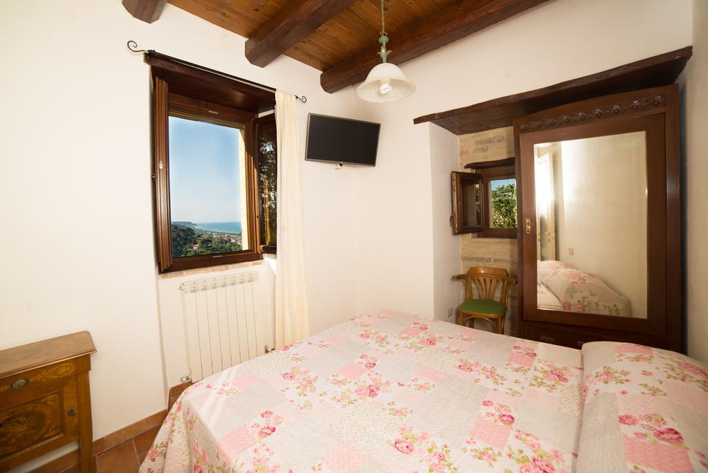 B&B Borgo Marano Купра-Мариттима Экстерьер фото